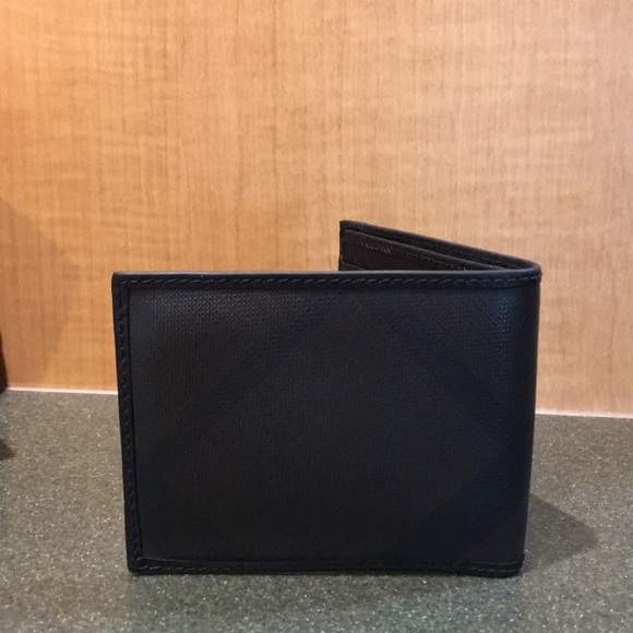 Burberry Wallet - Picture 3 of 3